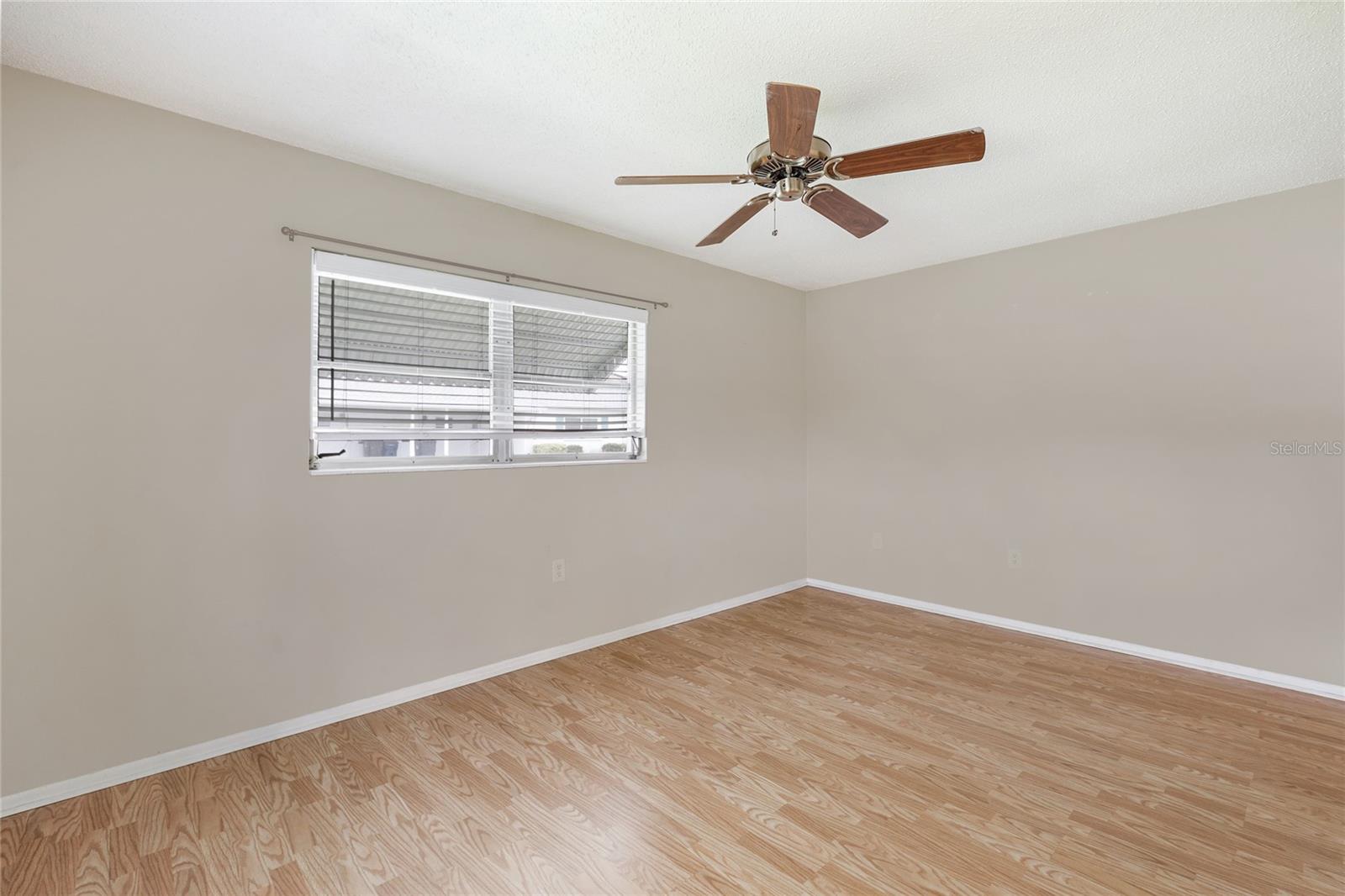 PARKWAY VILLAS - Residential