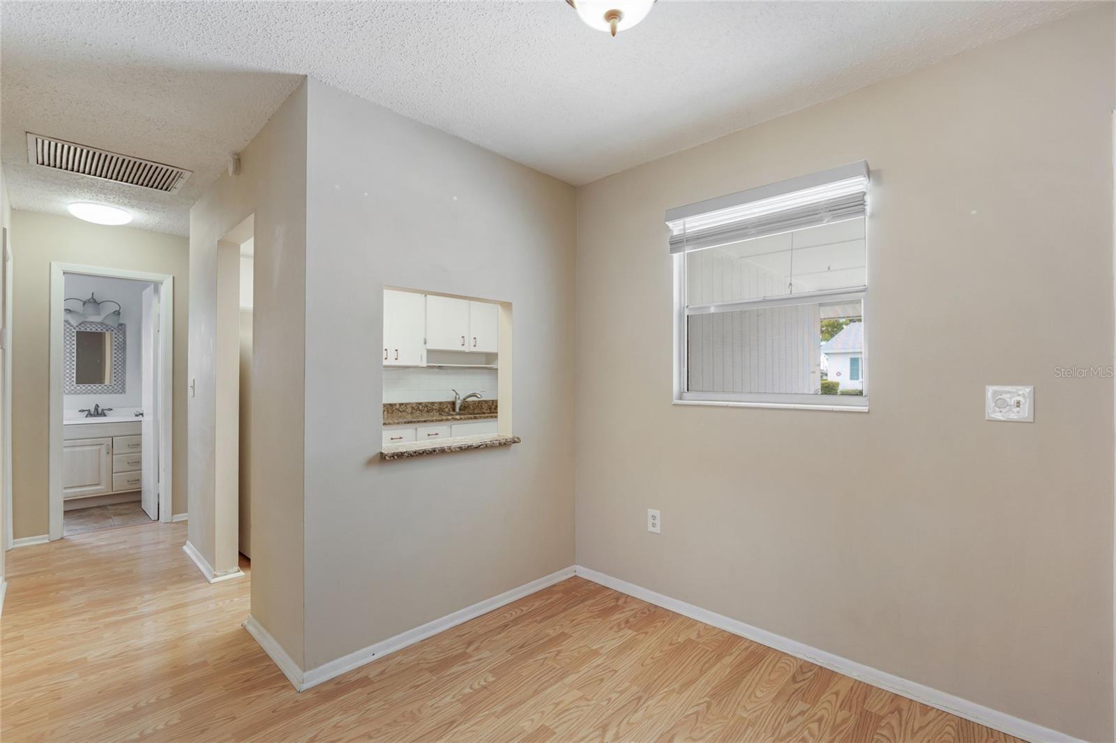 PARKWAY VILLAS - Residential