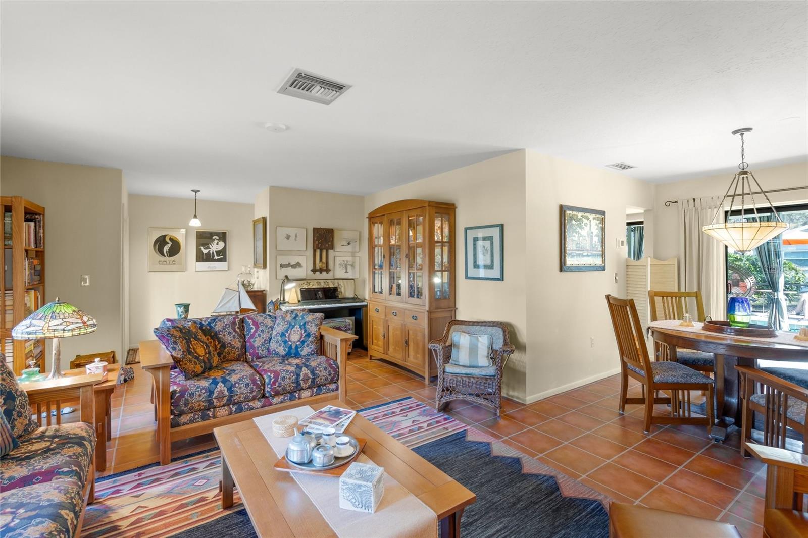 BENT TREE VILLAGE - Residential