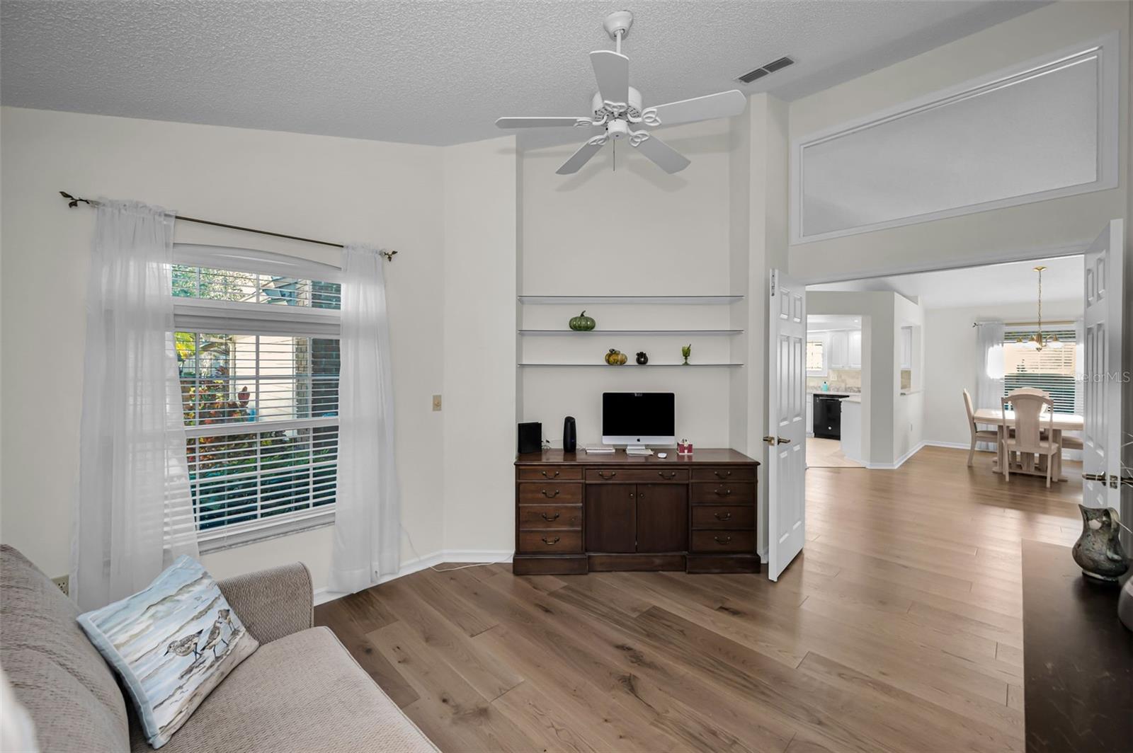 CROSS CREEK - Residential