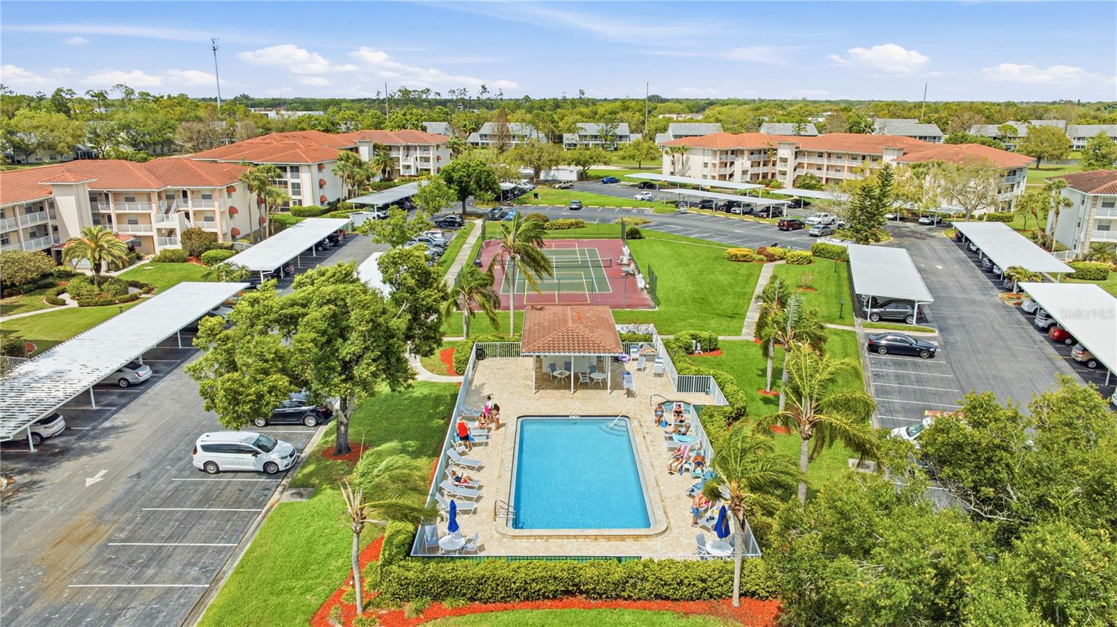 TERRACES 1 OF TARA - Residential