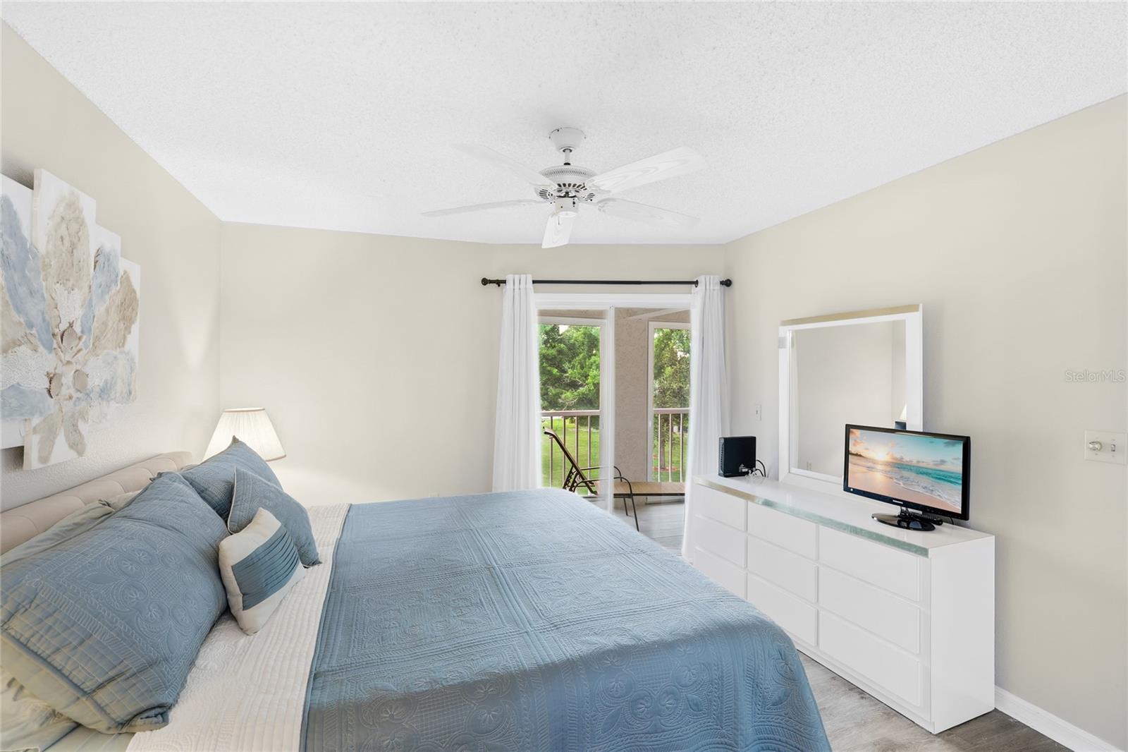 TERRACES 1 OF TARA - Residential