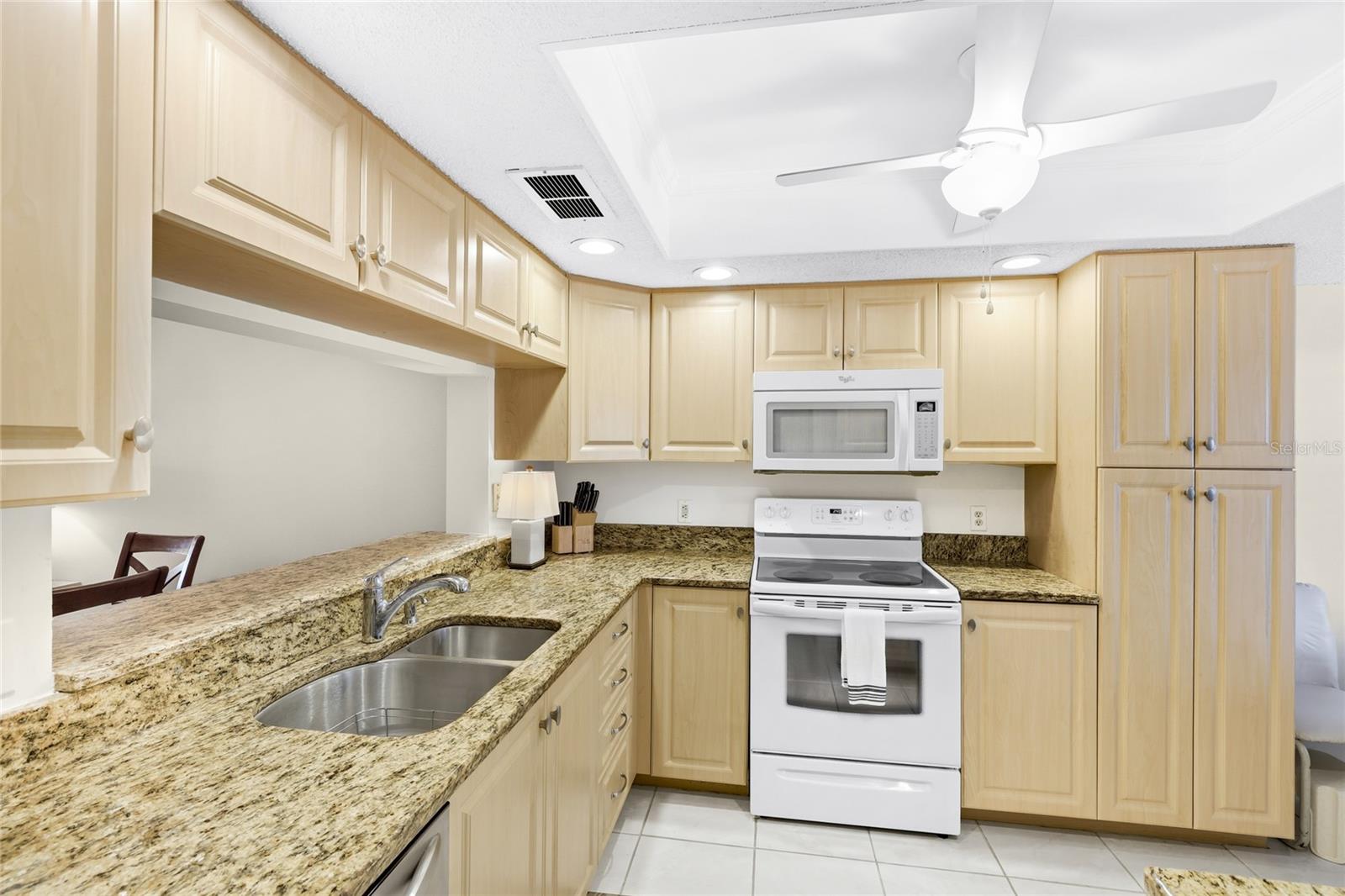 TERRACES 1 OF TARA - Residential