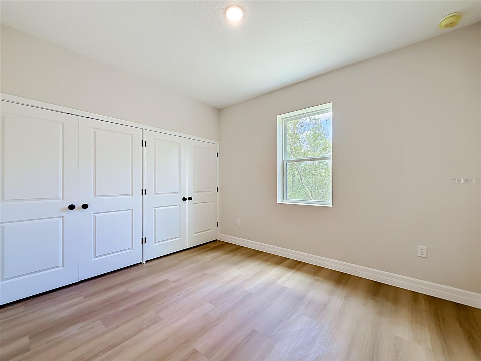 ROYAL TRAILS UNIT 01 - Residential