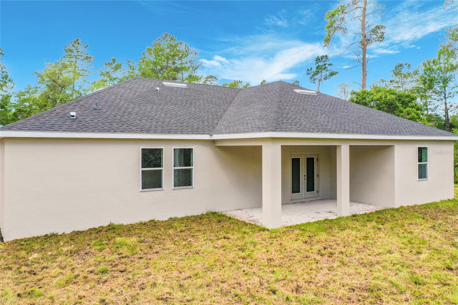 ROYAL TRAILS UNIT 01 - Residential