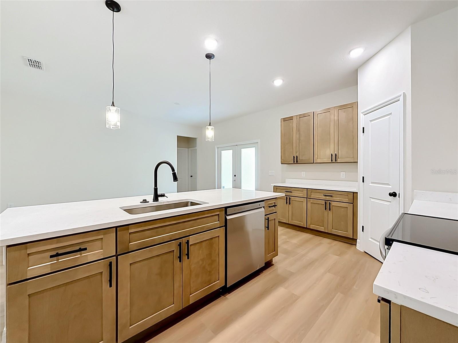 ROYAL TRAILS UNIT 01 - Residential