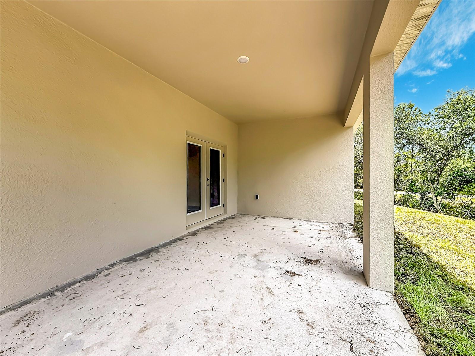 ROYAL TRAILS UNIT 01 - Residential