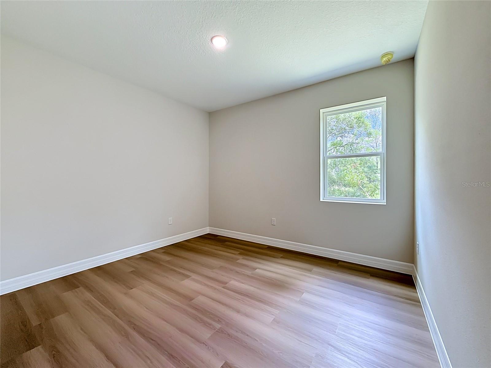 ROYAL TRAILS UNIT 01 - Residential