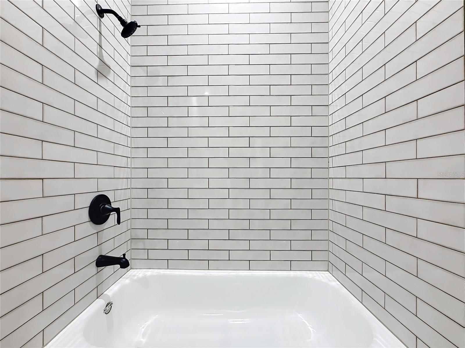 ROYAL TRAILS UNIT 01 - Residential