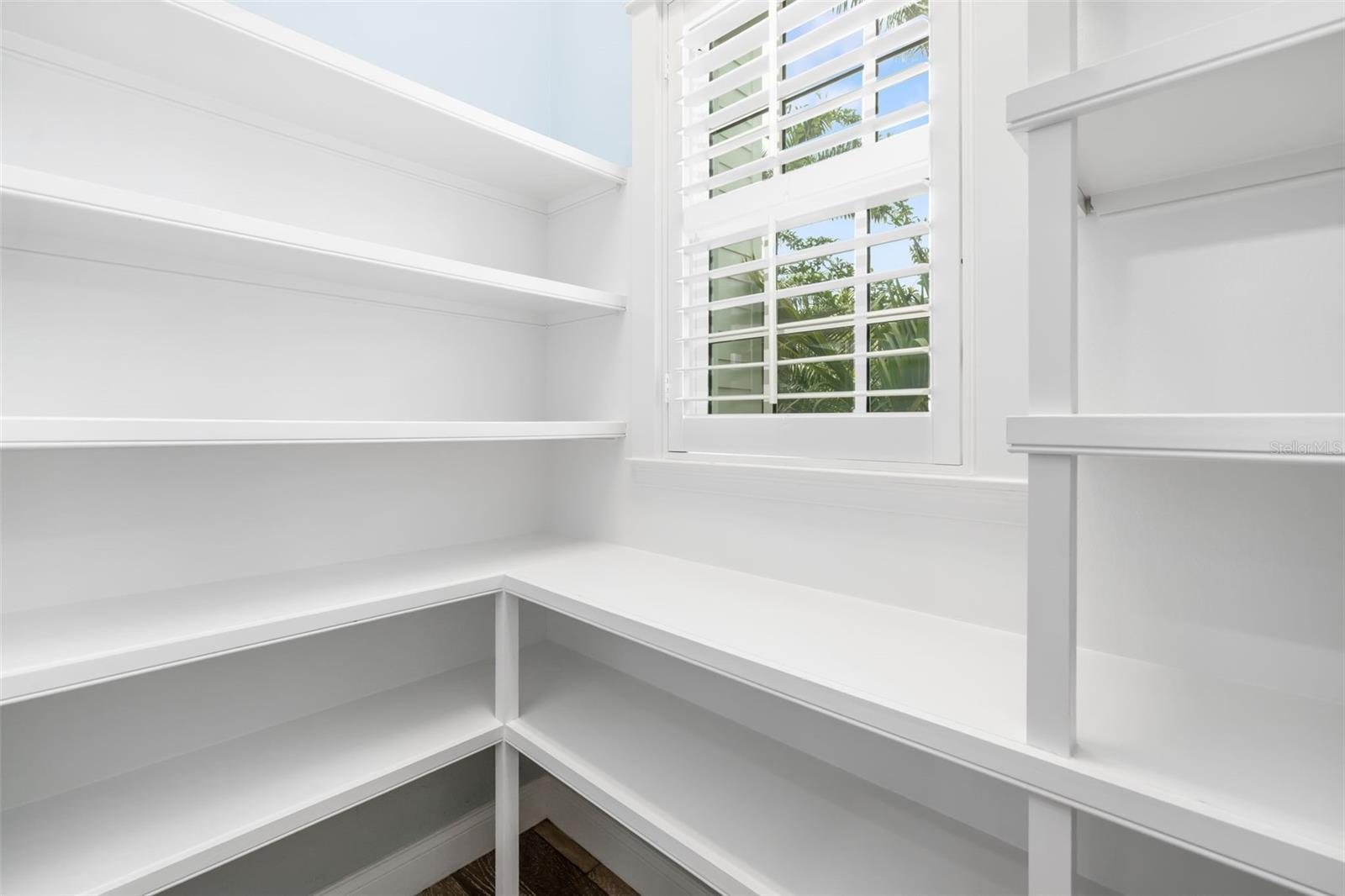 AVONDALE REP - Residential