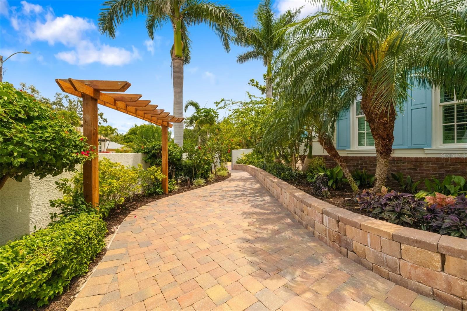 AVONDALE REP - Residential