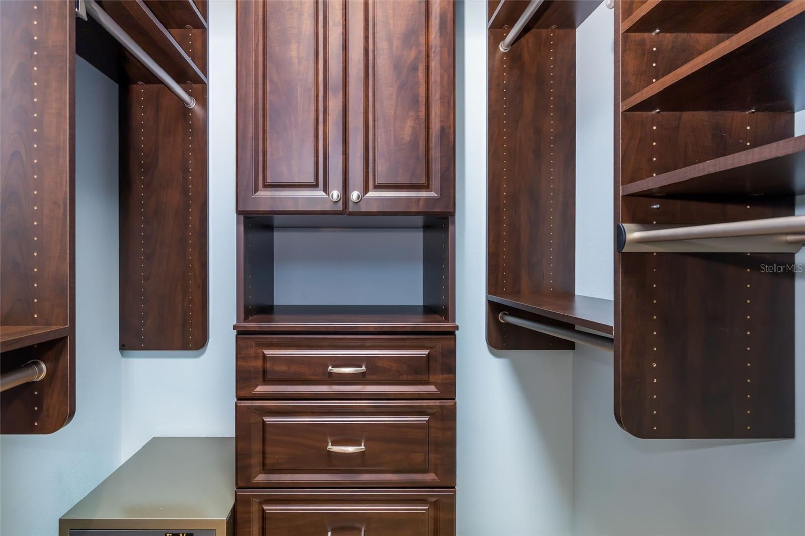 AVONDALE REP - Residential