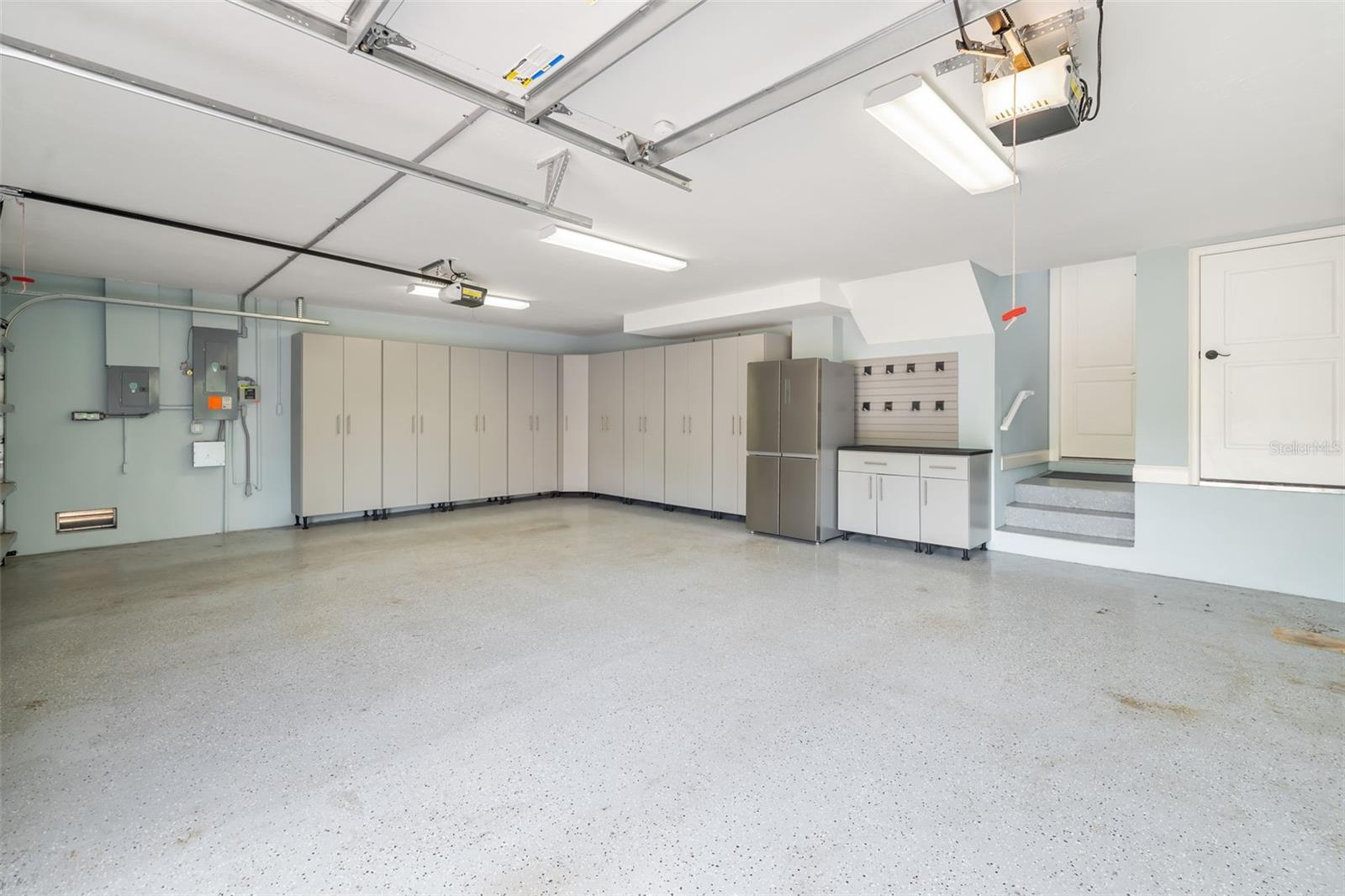 AVONDALE REP - Residential