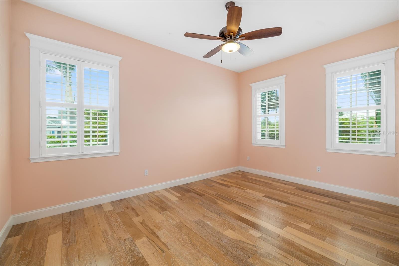 AVONDALE REP - Residential