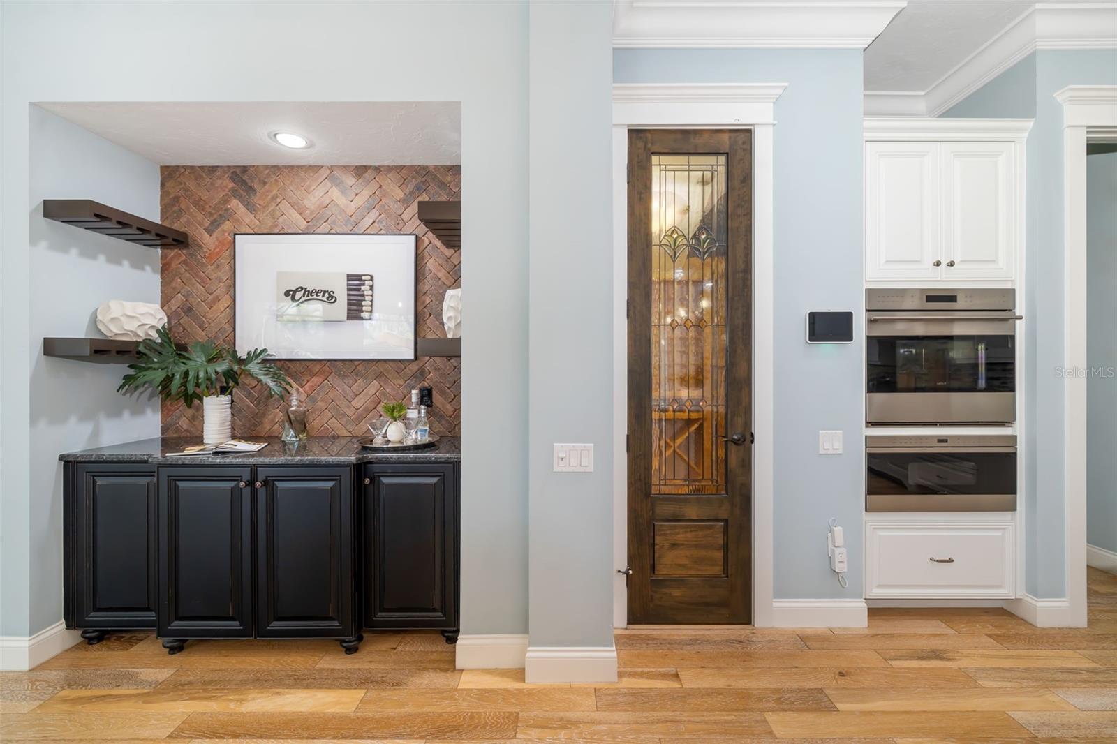 AVONDALE REP - Residential