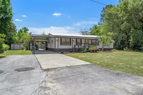 A home in HOMOSASSA