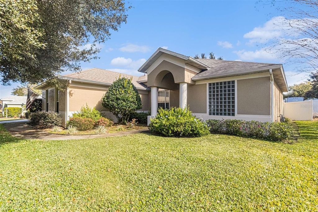 Photo of 36806 Winfield Court, Grand Island, FL 32735 (MLS # O6375626)