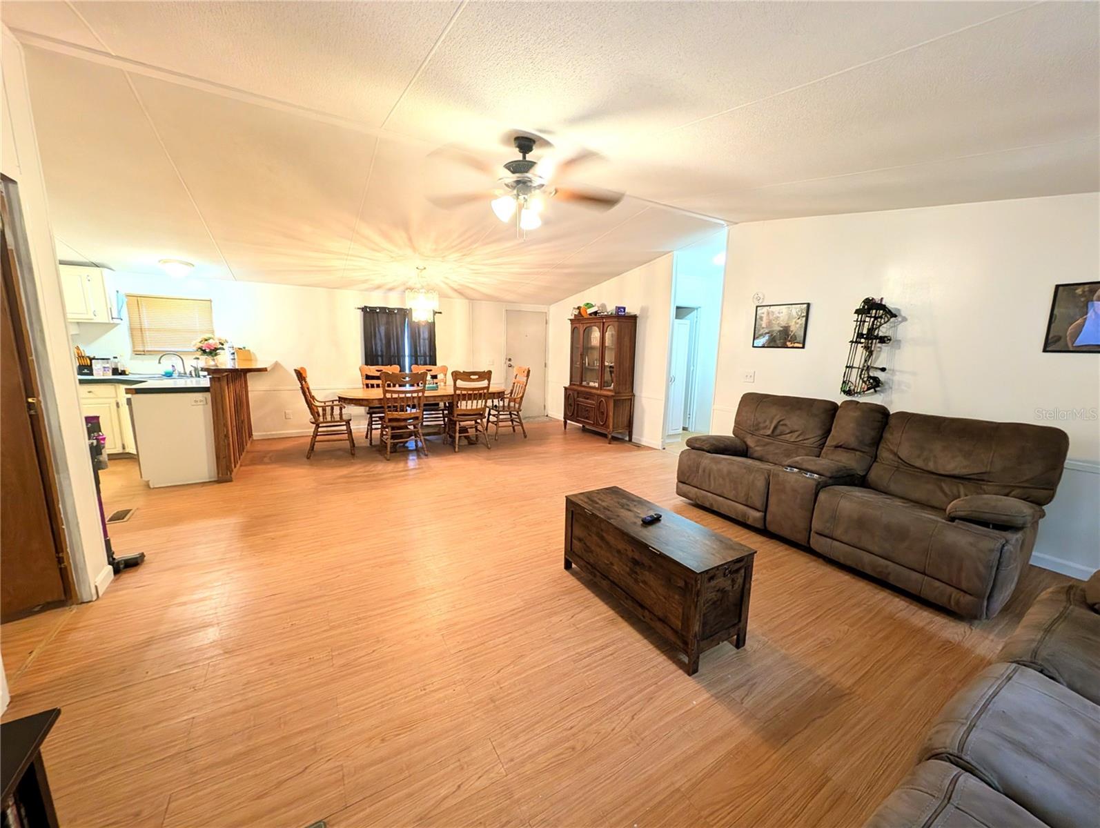 BUCK HILL - Residential