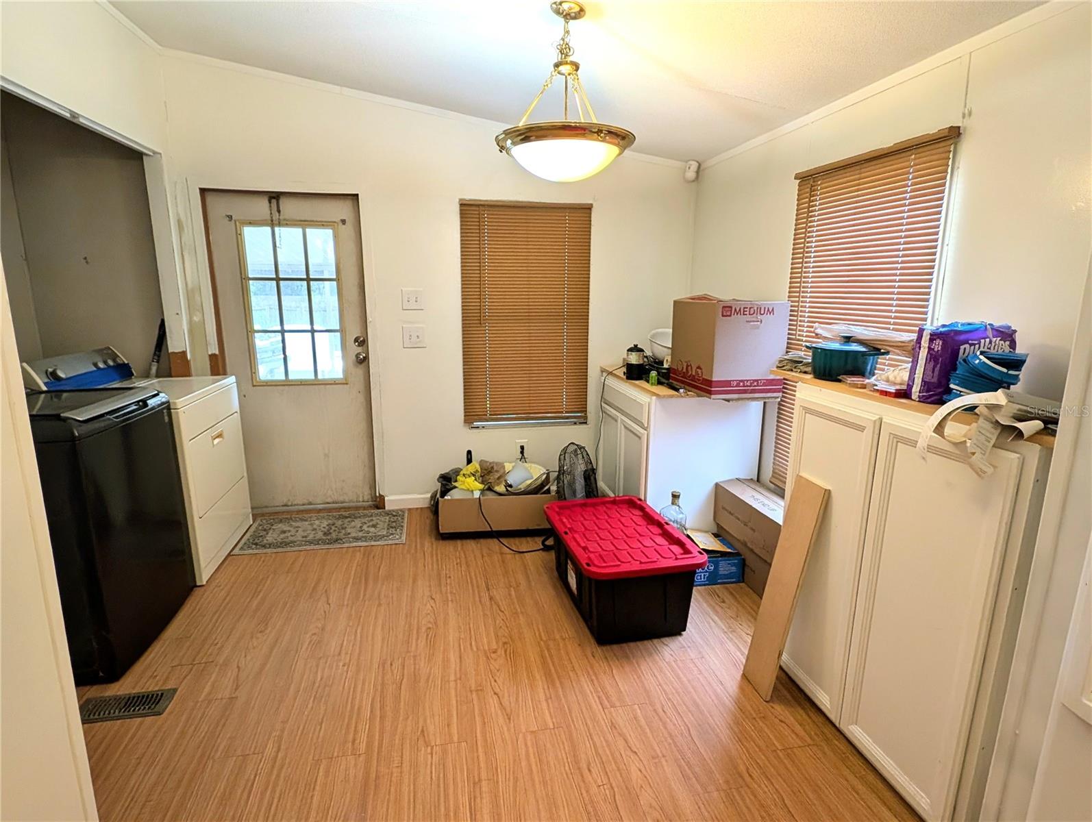 BUCK HILL - Residential