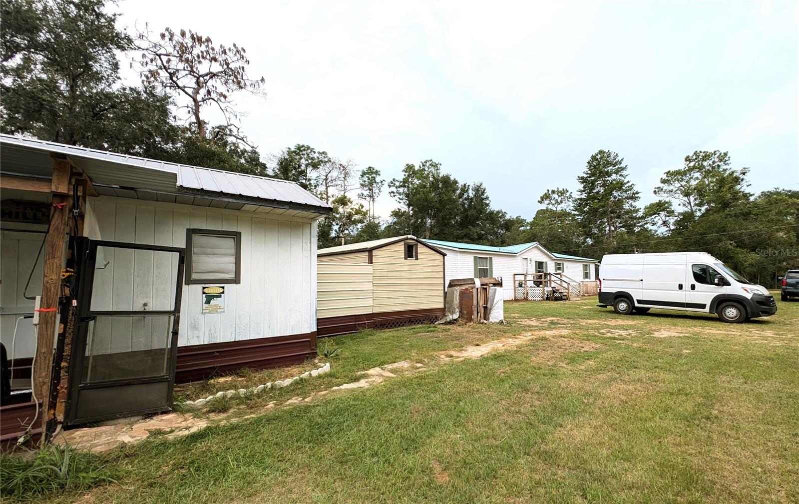 BUCK HILL - Residential