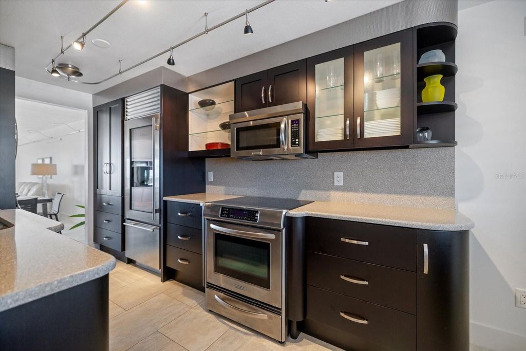 Photo of 625 Beach Road #602, Sarasota, FL 34242 (MLS # A4669231)