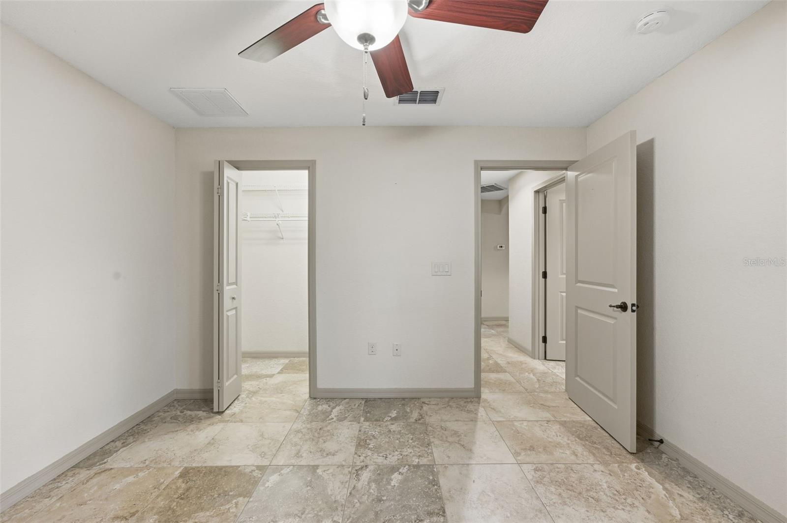 CANDLELIGHT - Residential