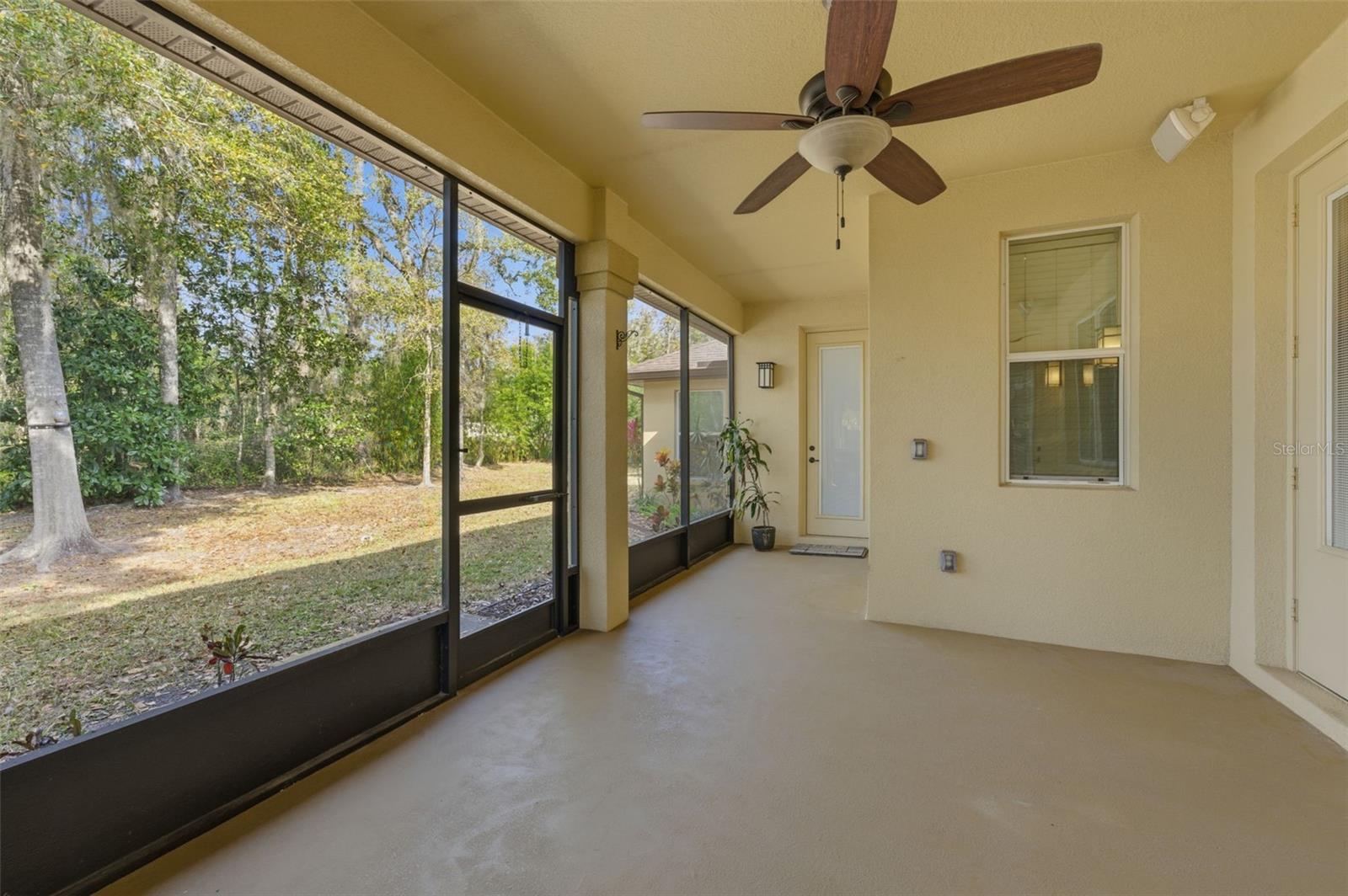 CANDLELIGHT - Residential