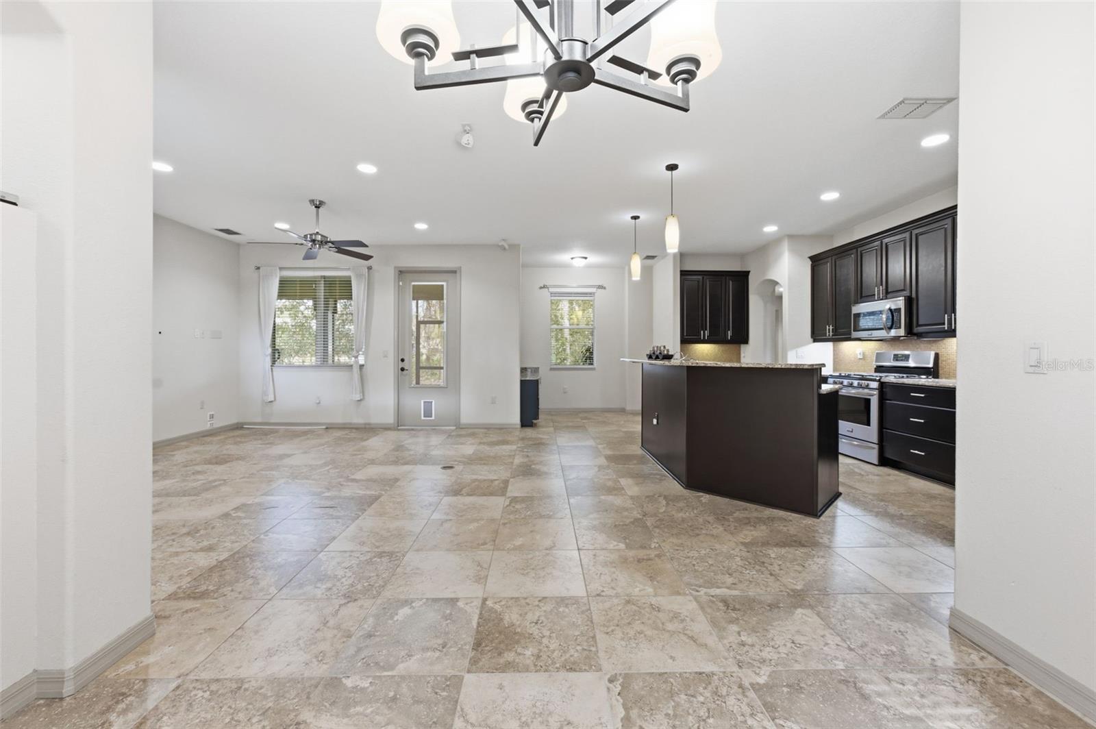 CANDLELIGHT - Residential