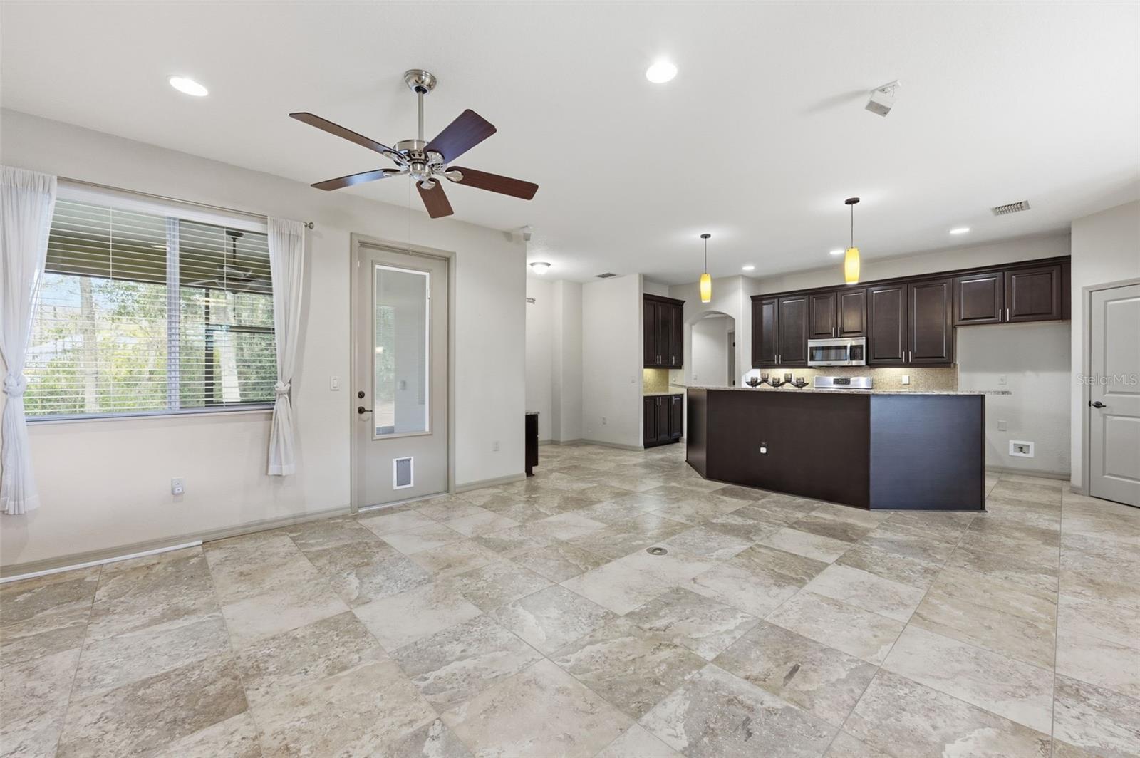 CANDLELIGHT - Residential