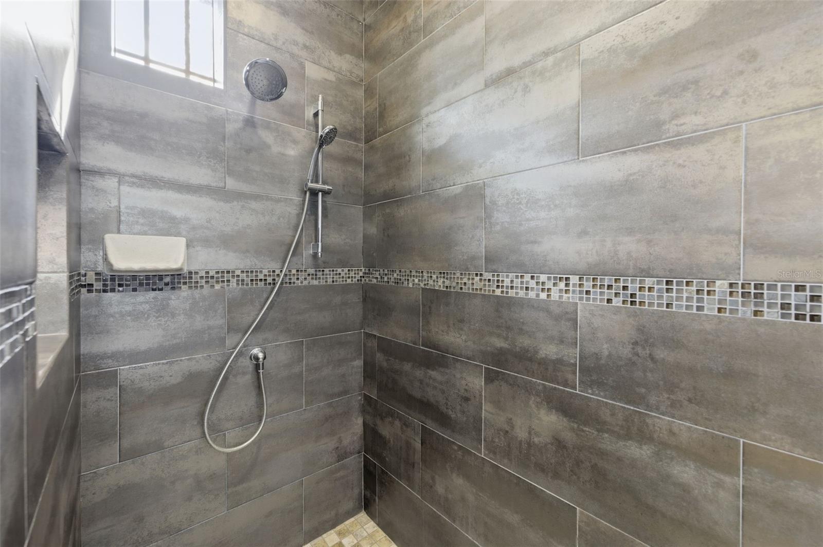 CANDLELIGHT - Residential