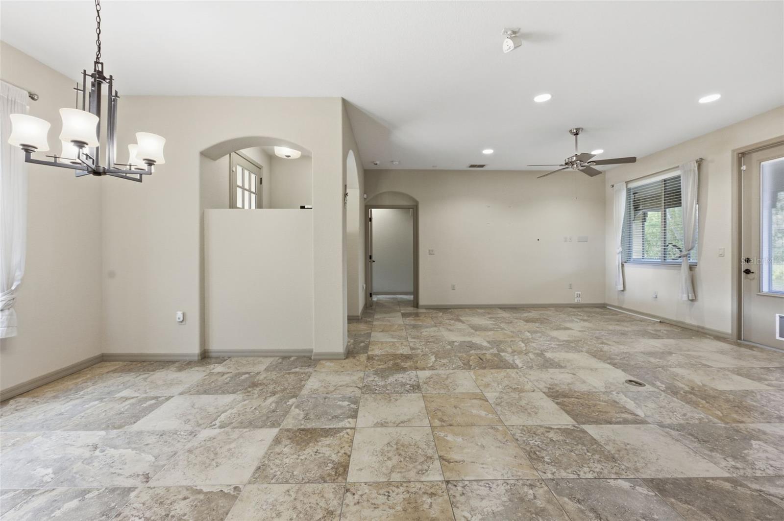 CANDLELIGHT - Residential