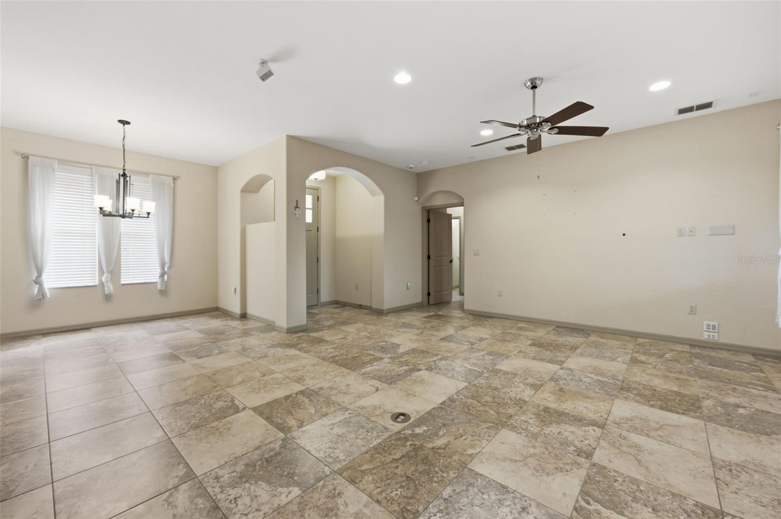 CANDLELIGHT - Residential