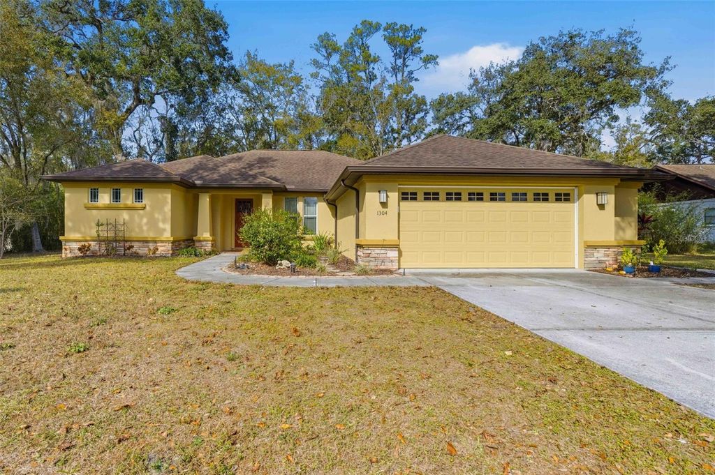 Photo of 1304 Candlelight Boulevard, Brooksville, FL 34601 (MLS # TB8461129)