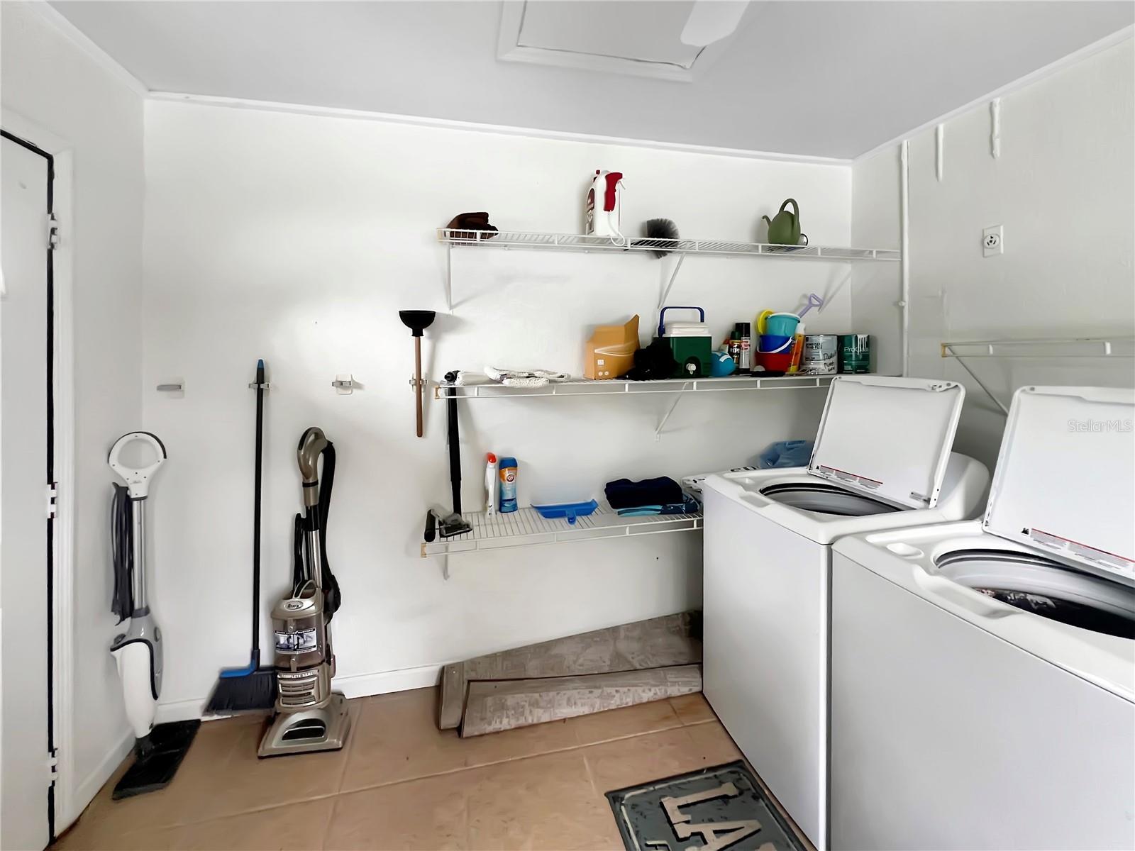 S P G HEIGHTS 1ST ADD - Residential Lease