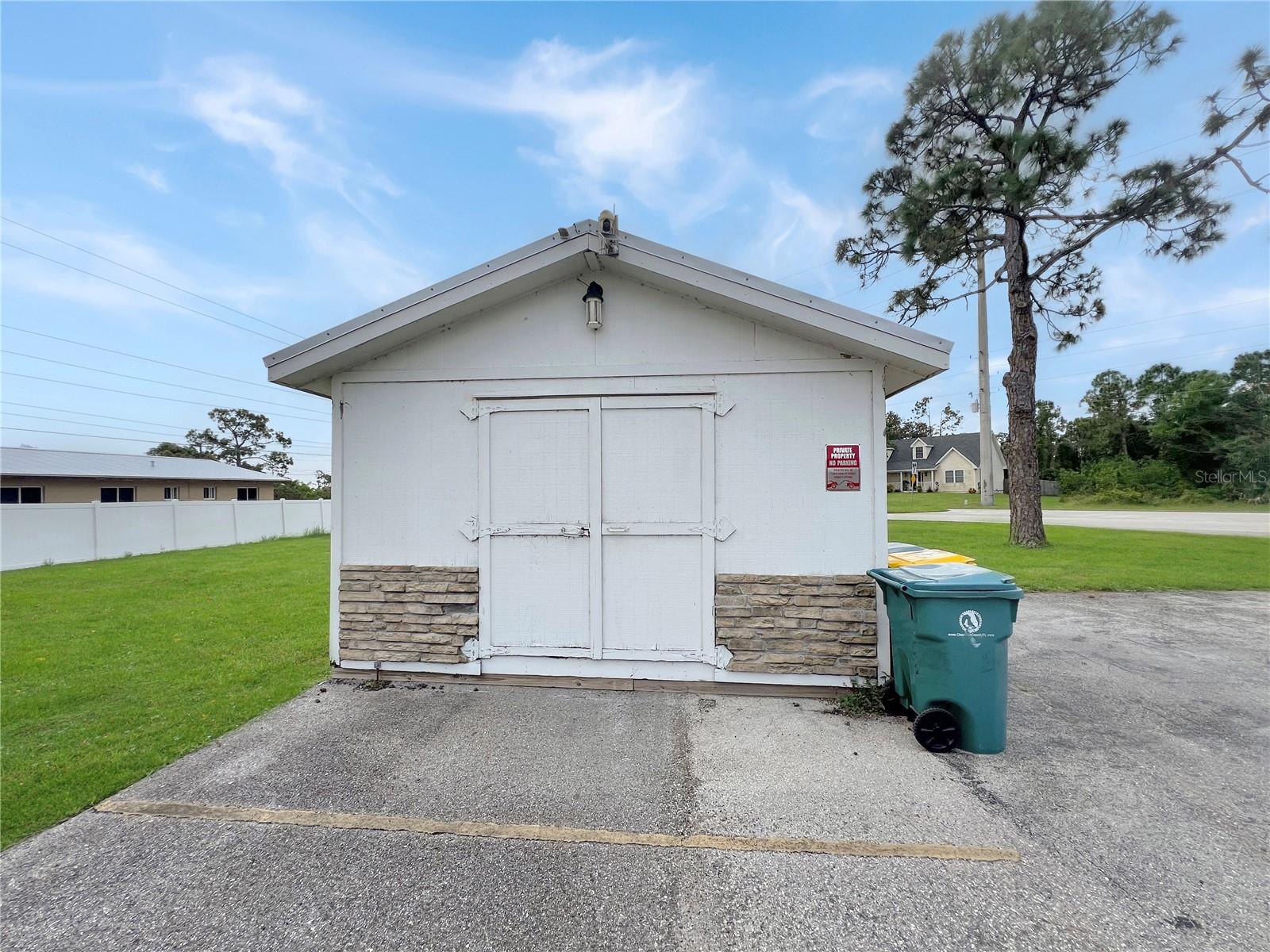 S P G HEIGHTS 1ST ADD - Residential Lease