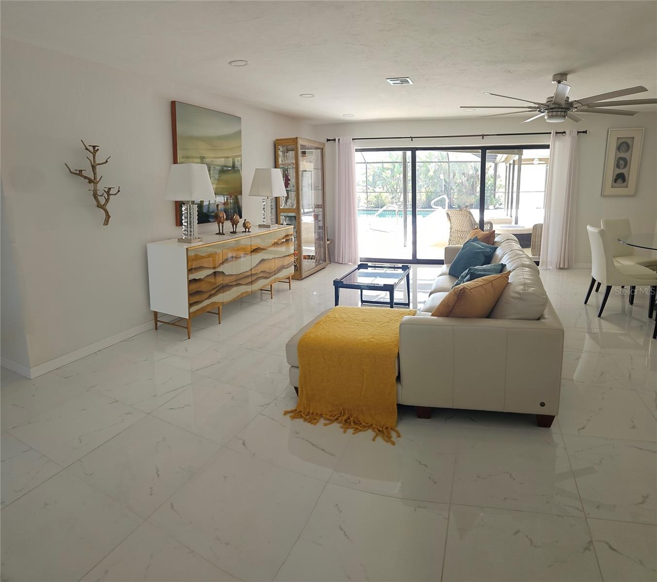 LELY C C TORREY PINES - Residential