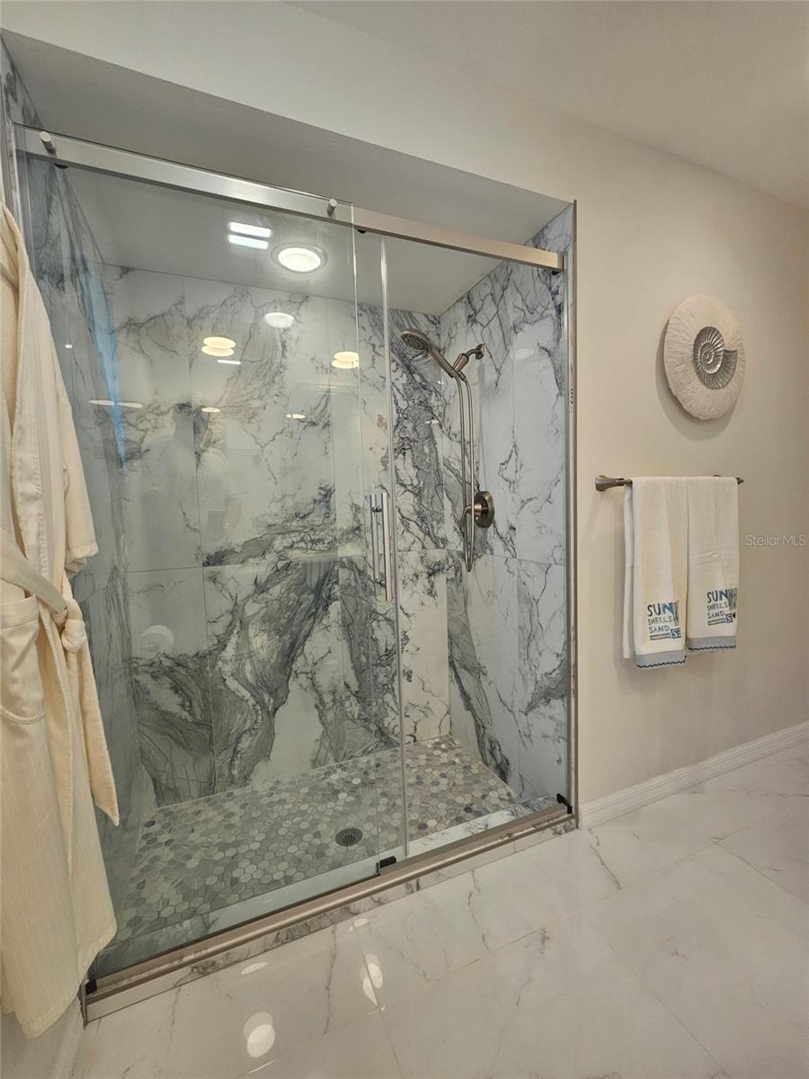 LELY C C TORREY PINES - Residential