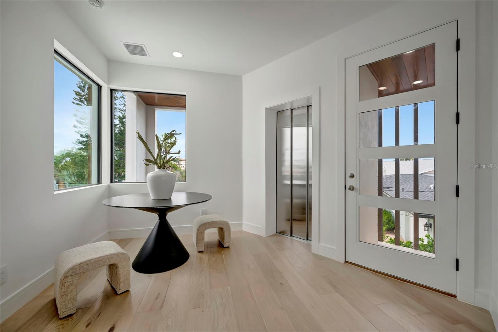 PASADENA ISLE - Residential