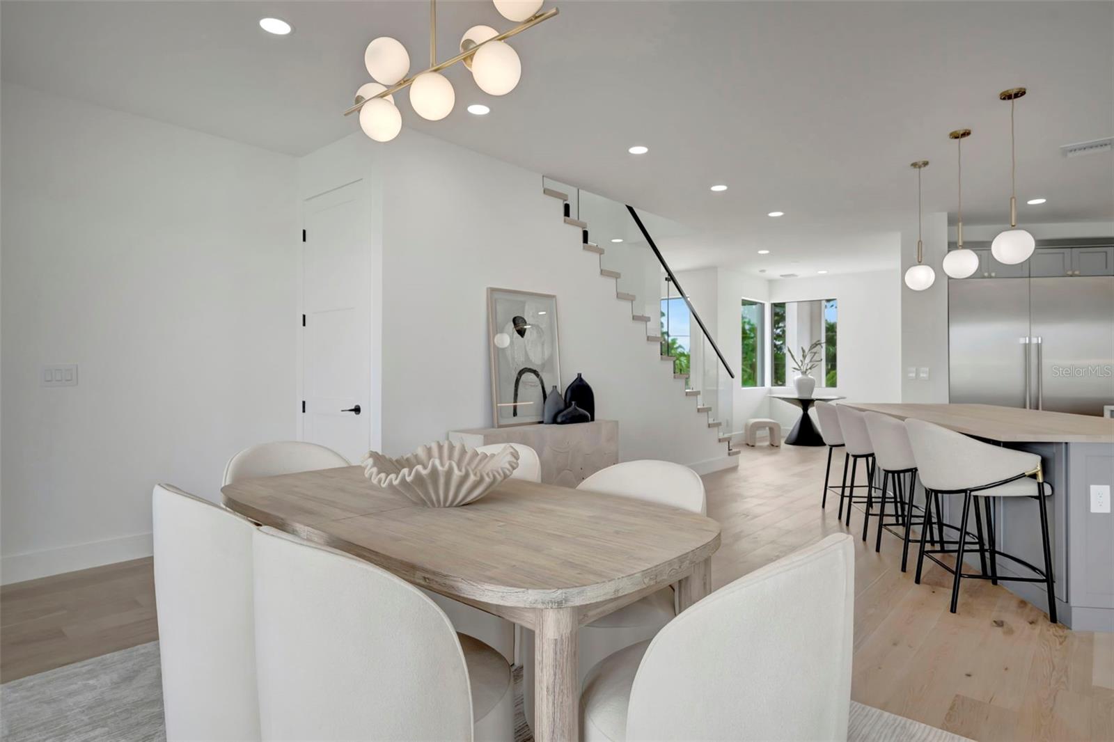 PASADENA ISLE - Residential