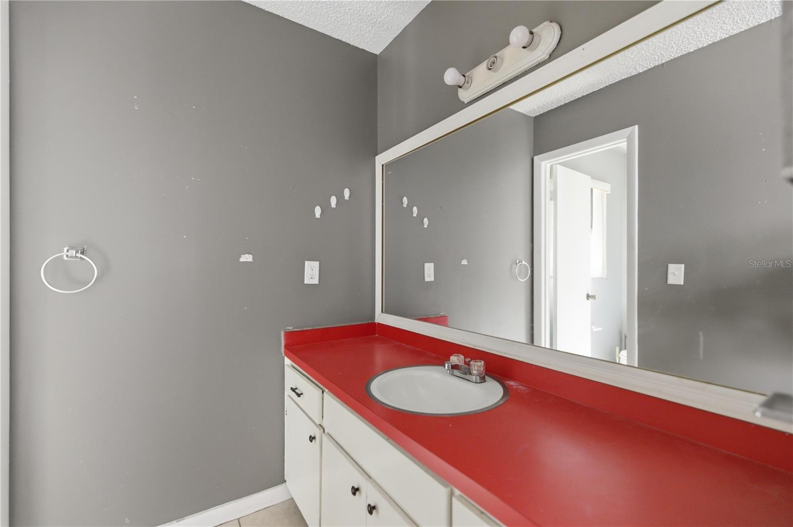 SILVER SPGS SHORES UN 11 - Residential