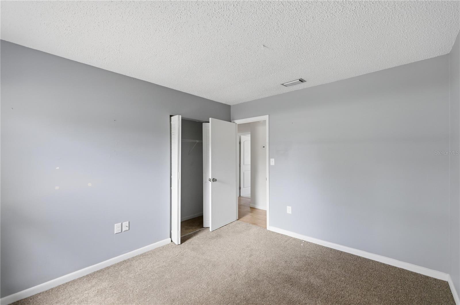 SILVER SPGS SHORES UN 11 - Residential