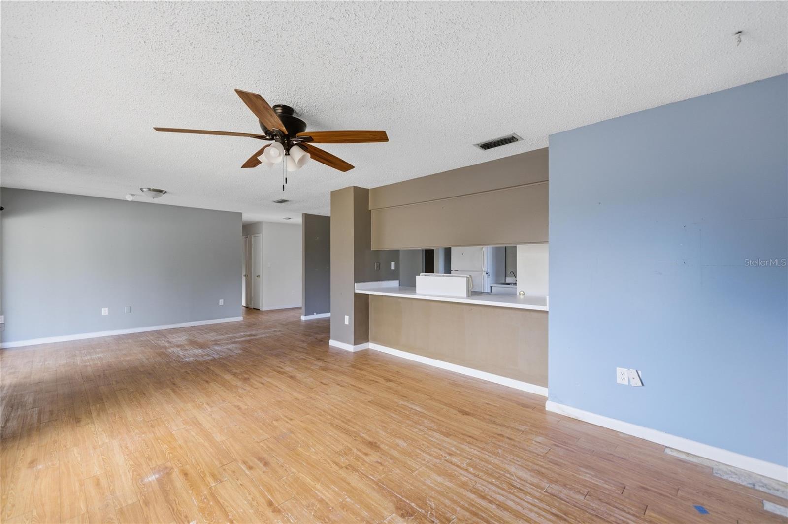 SILVER SPGS SHORES UN 11 - Residential