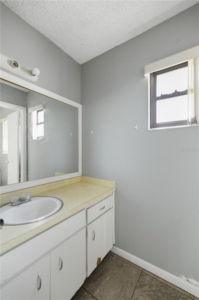 SILVER SPGS SHORES UN 11 - Residential