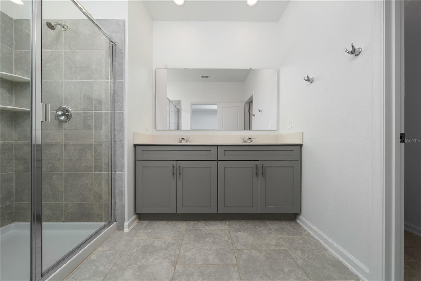 LAKE WILSON RESERVE - Residential Lease