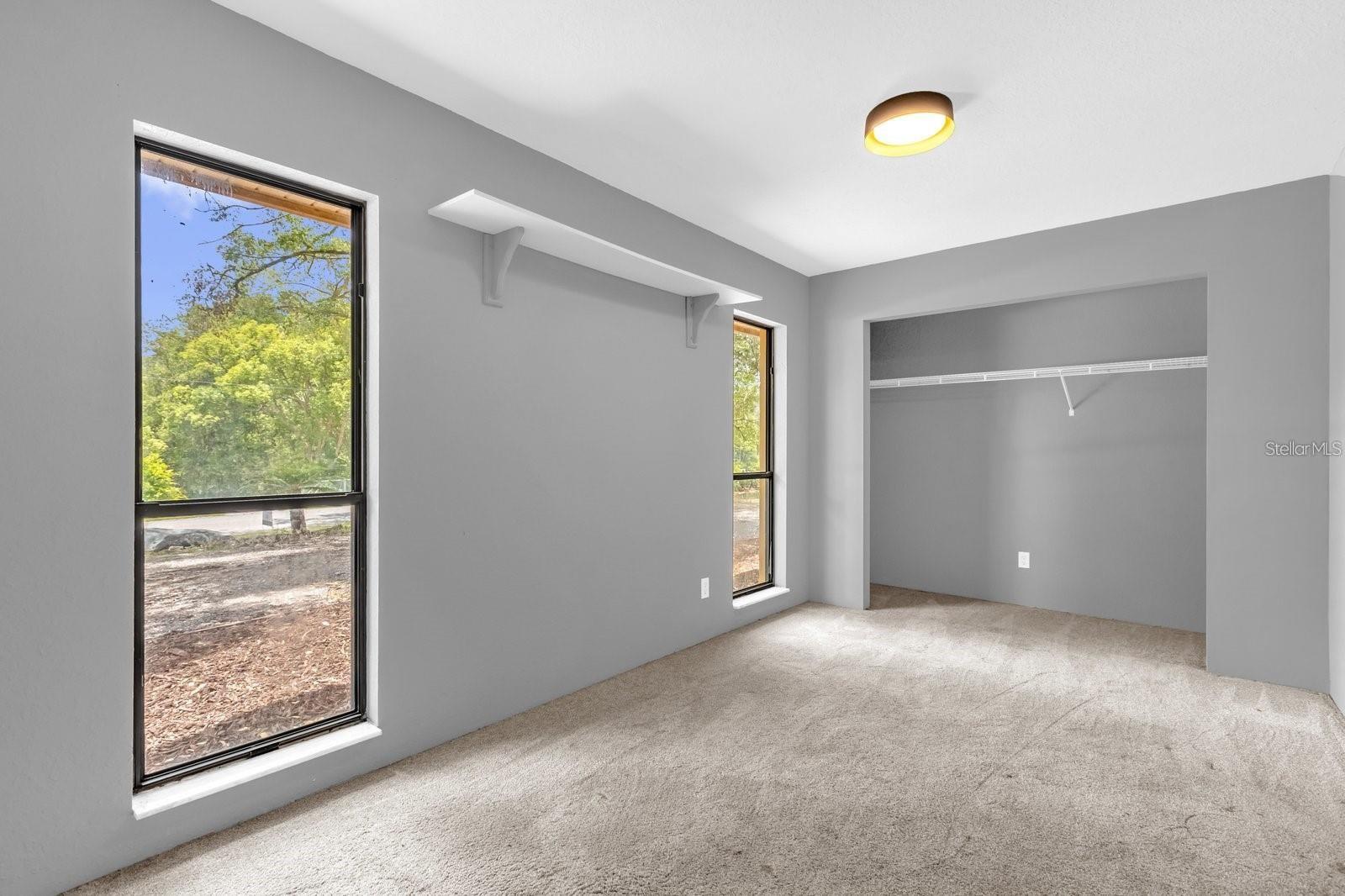 PINE LAKES - Residential