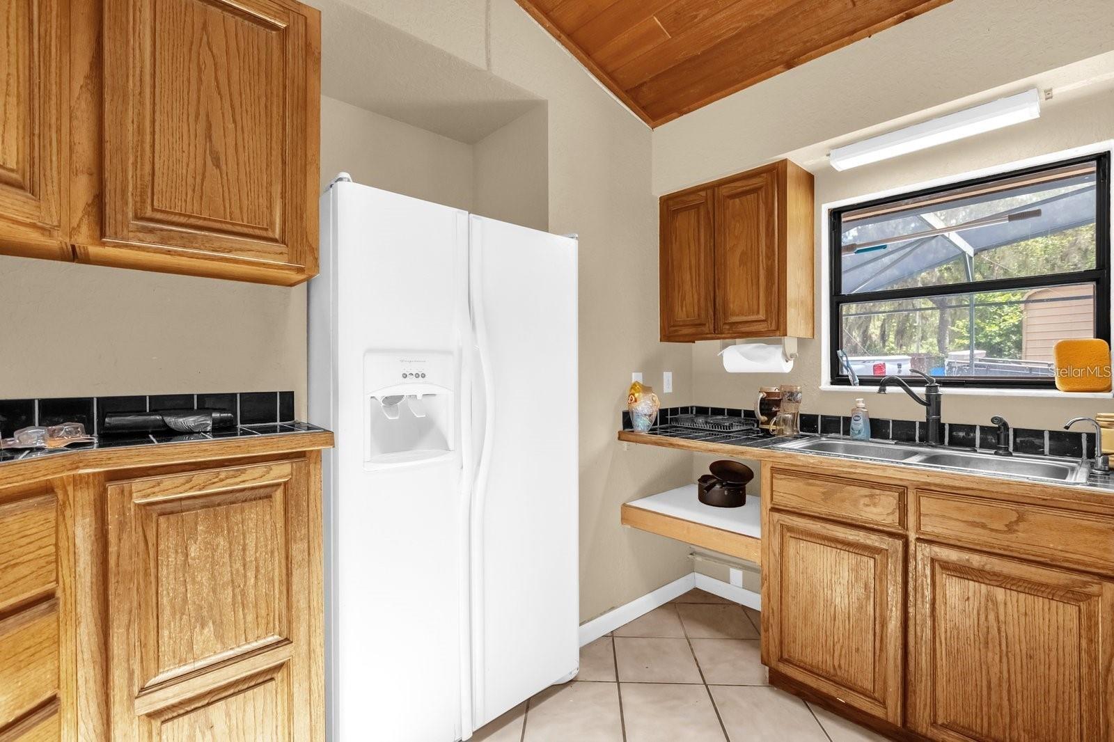 PINE LAKES - Residential