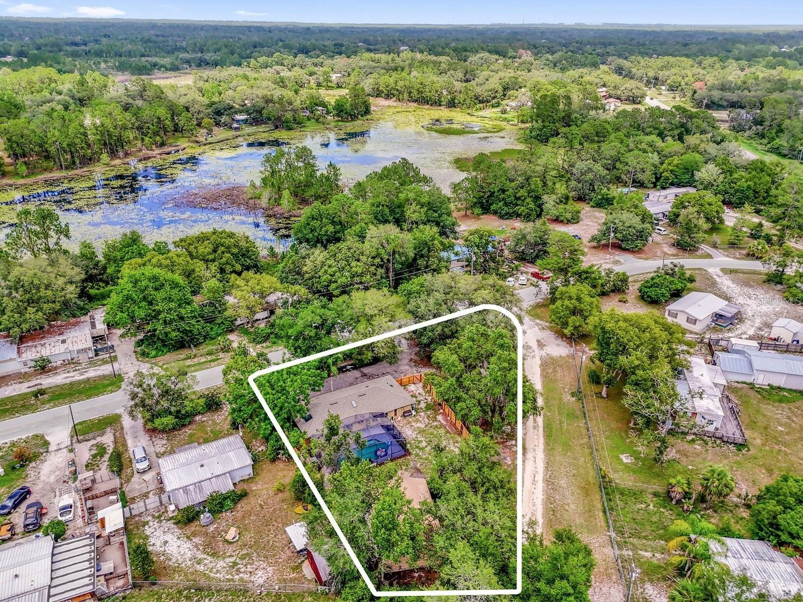 PINE LAKES - Residential