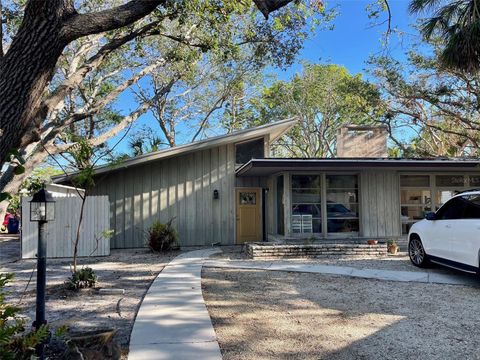 5453 AVENIDA DEL MARE SARASOTA FL 34242