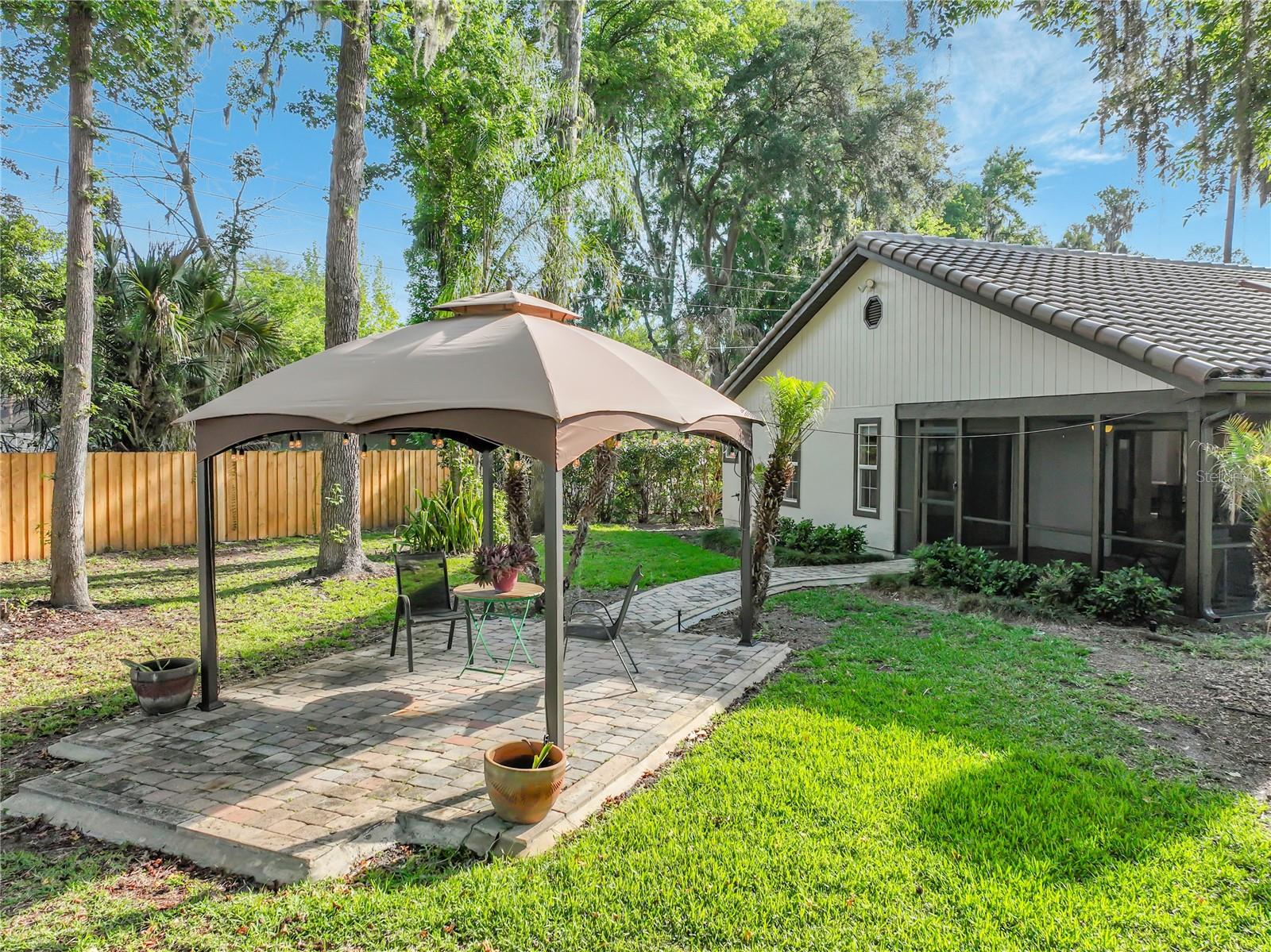 GREENSPOINTE - Residential