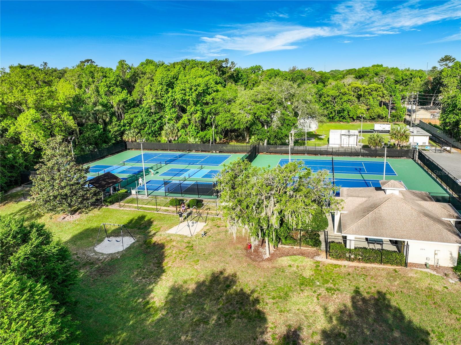 GREENSPOINTE - Residential